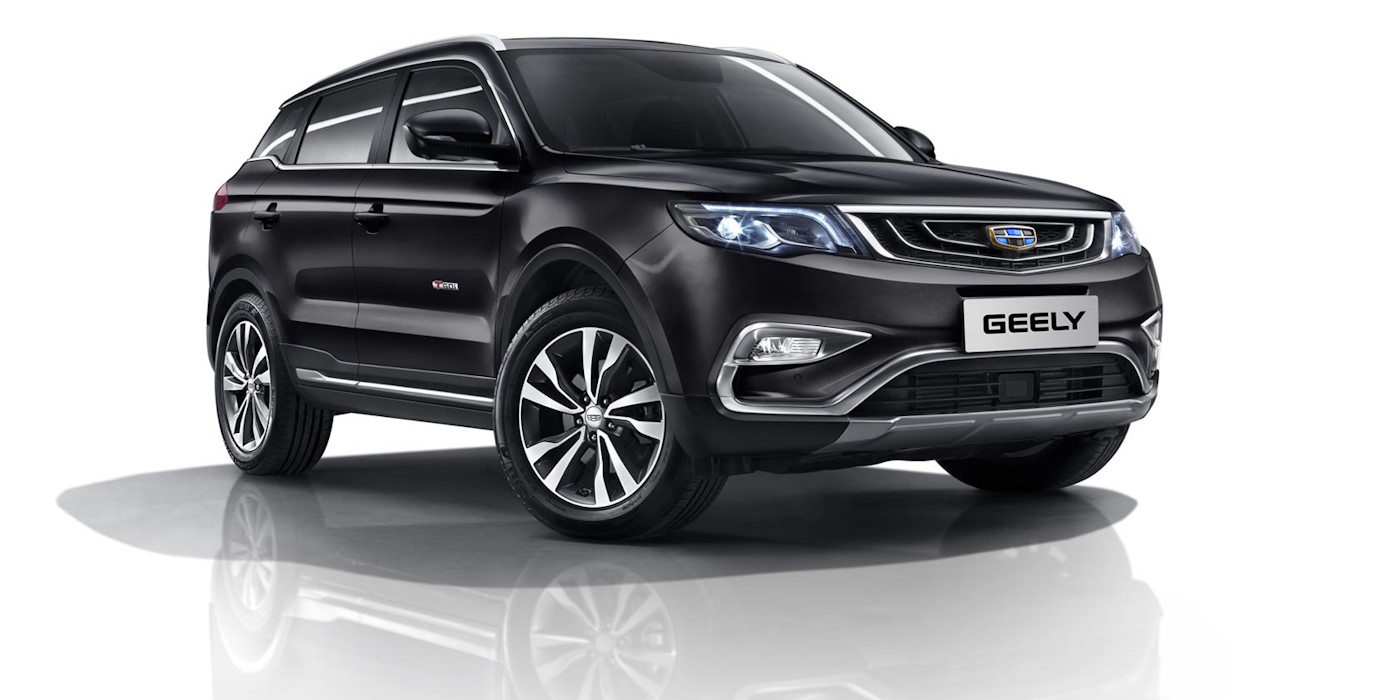 Как установить и подключить телефон к Geely Atlas