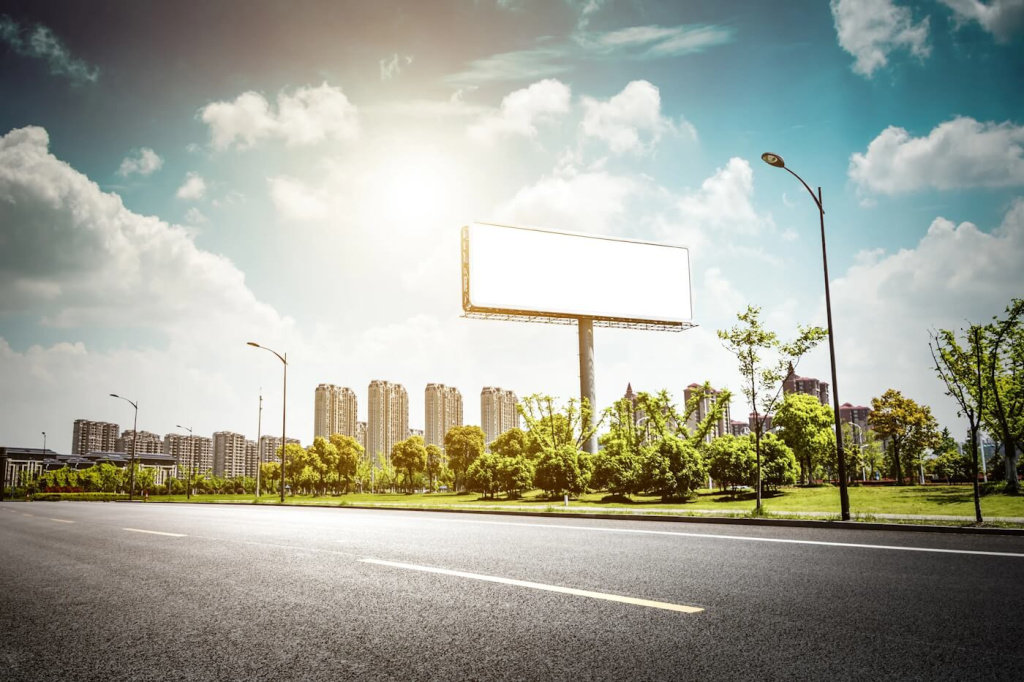 bilboard.jpg bilboard.jpg