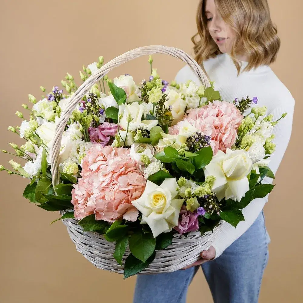 24_1_buket_cvetov_azalianow_cd5eb57a62.webp